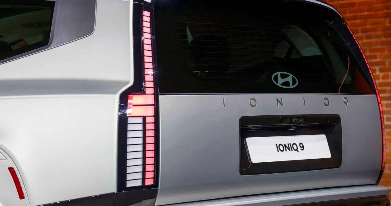 아이오닉 9 / 현대자동차