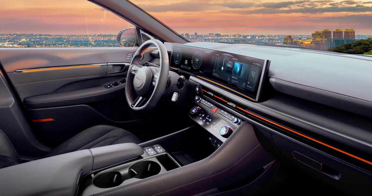 쏘나타 실내 / 현대자동차