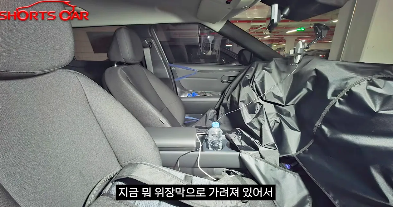 코나 풀체인지 모델 실내 스파이샷 / 유튜브 ‘숏카 SHORTS CAR’