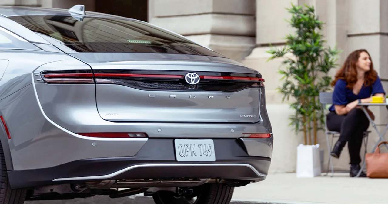 크라운 / 토요타