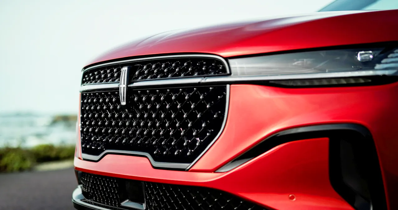 노틸러스 하이브리드 / 링컨