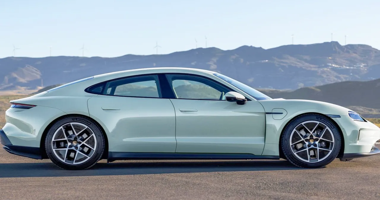 타이칸 / 포르쉐