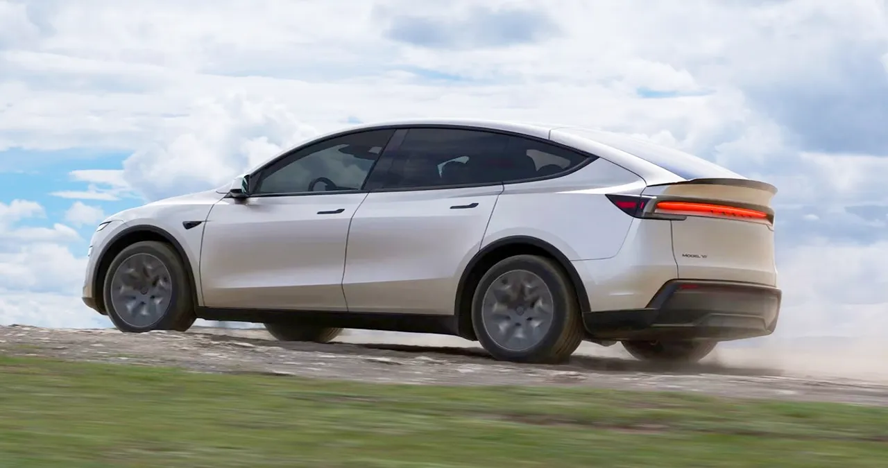 모델 Y L / 테슬라