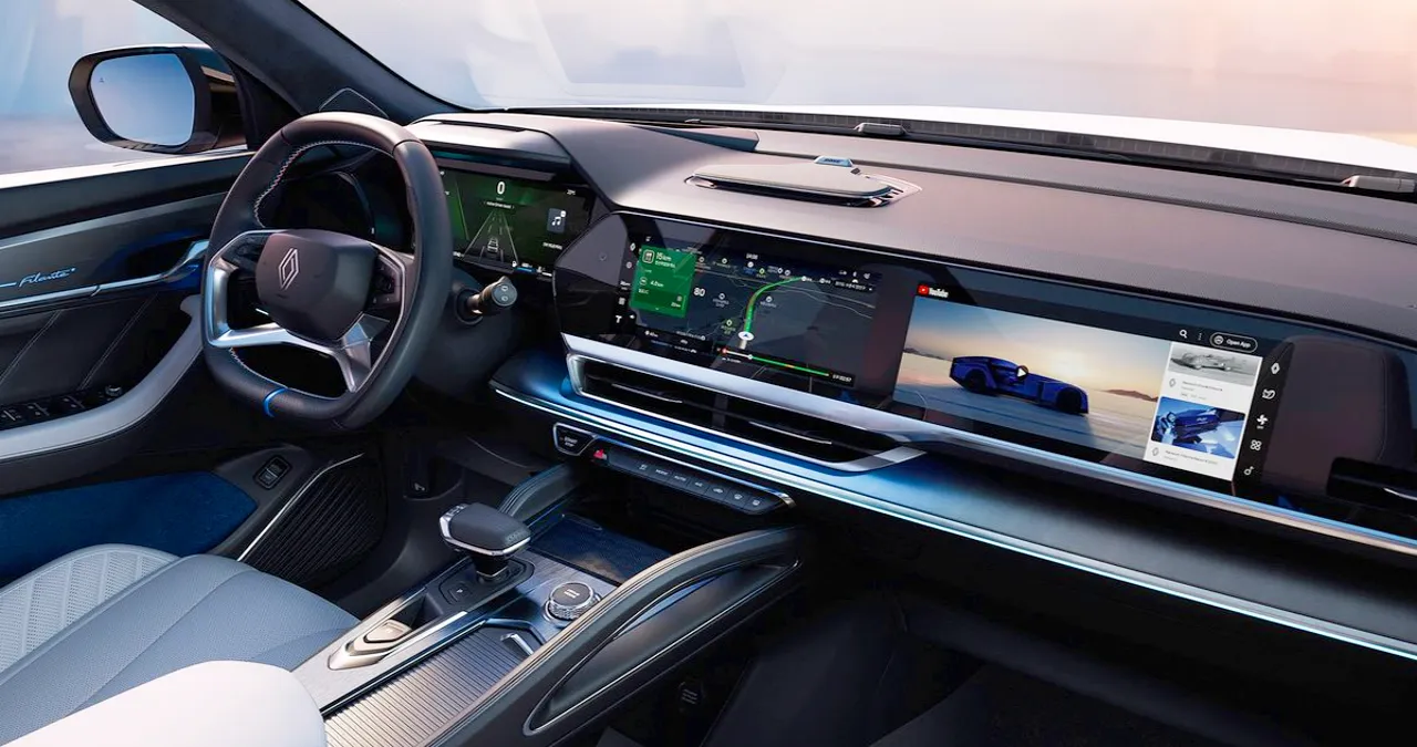 필랑트 하이브리드 E-Tech 실내 / 르노코리아