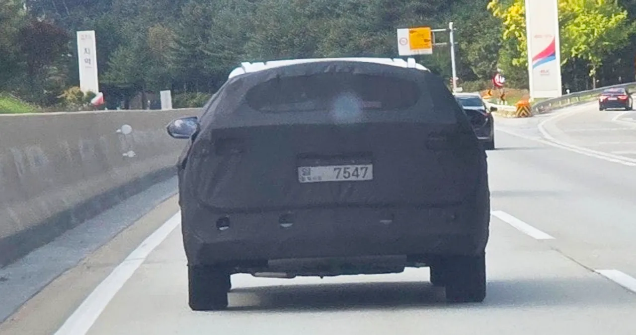 SE10으로 추정되는 테스트카 / 오토스파이넷