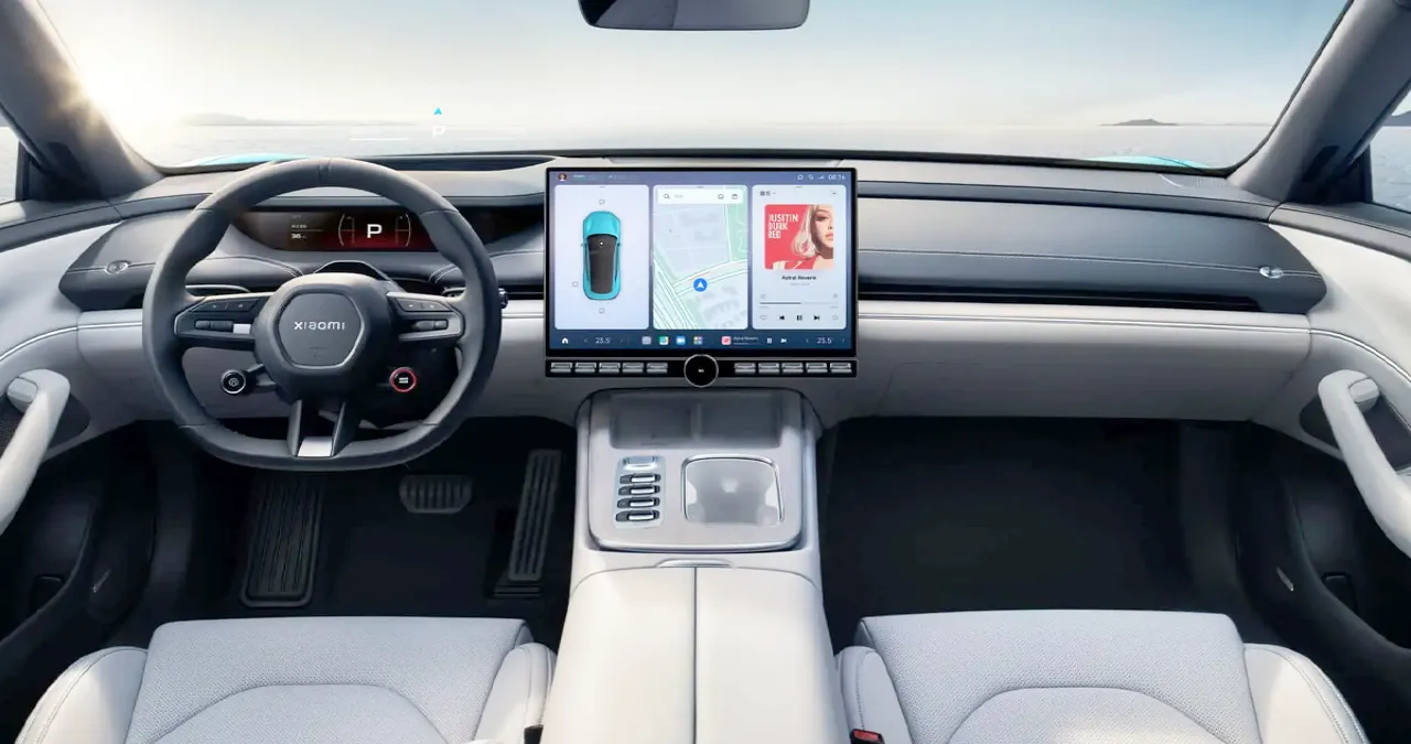 SU7 실내 / 샤오미