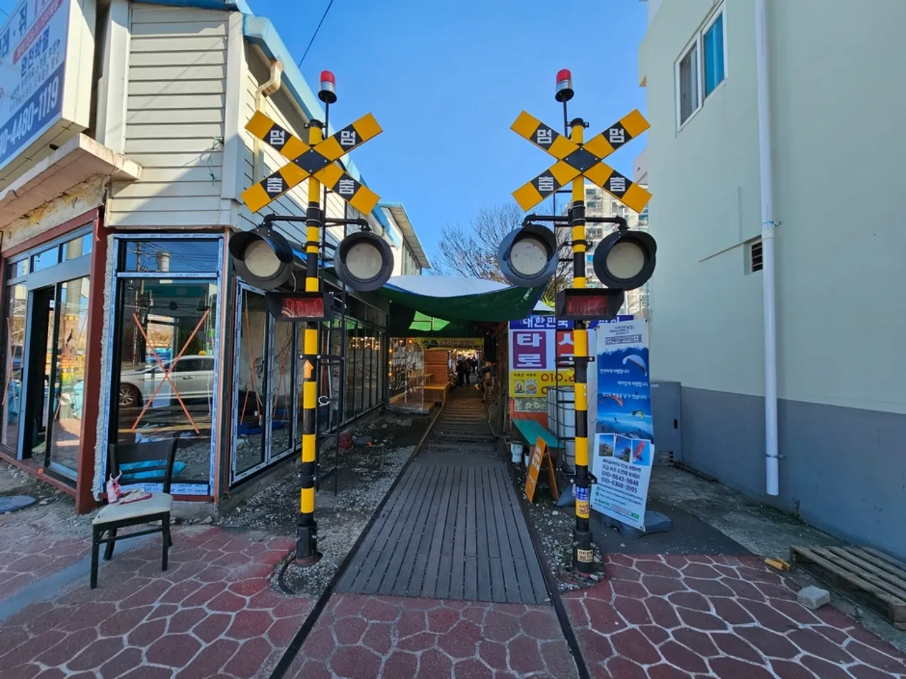 사진=군산 ‘경암동 철길마을’