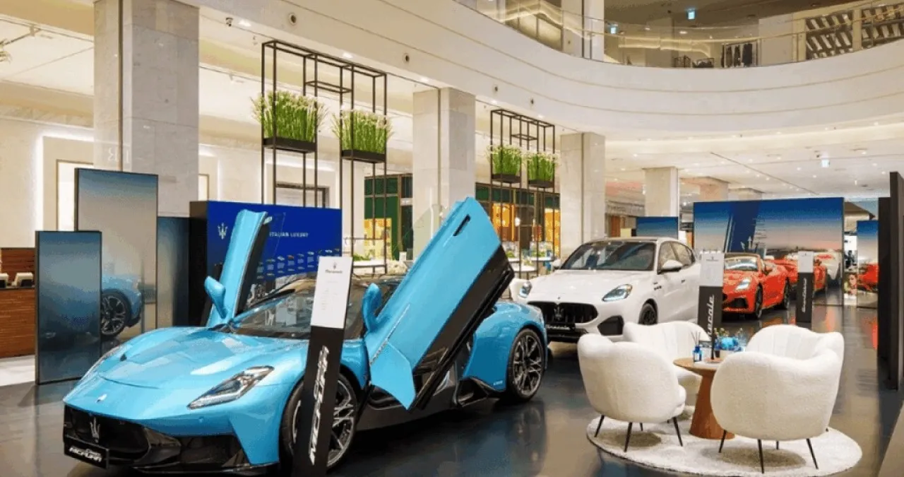 마세라티 현대 팝업 / 사진=온라인 커뮤니티