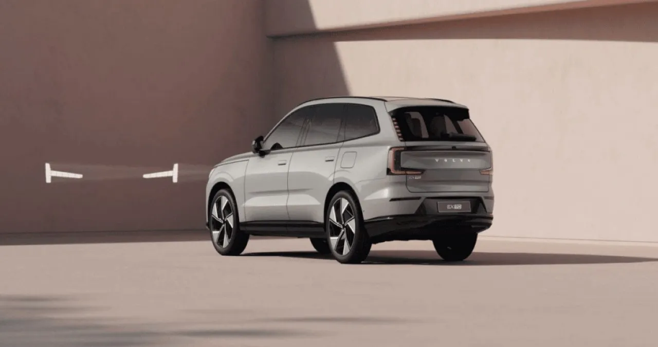 볼보 EX90 / 사진=온라인 커뮤니티