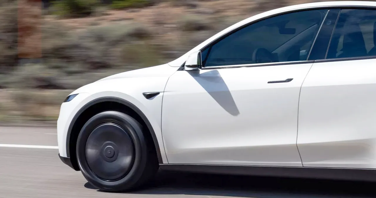 모델 Y L / 테슬라코리아