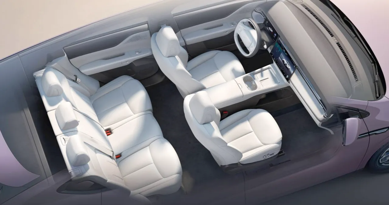 G6 실내 / 샤오펑