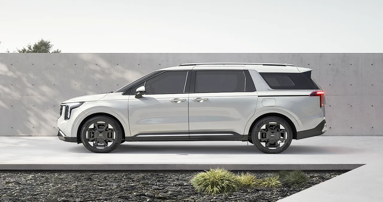 카니발 하이브리드 / 기아