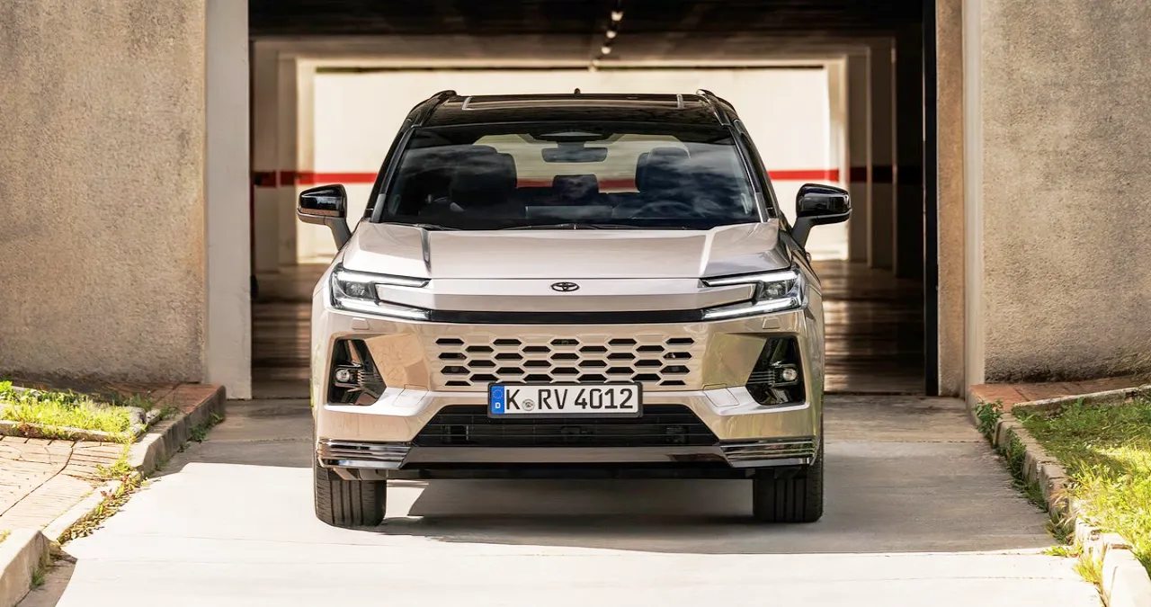 신형 라브4 / 토요타