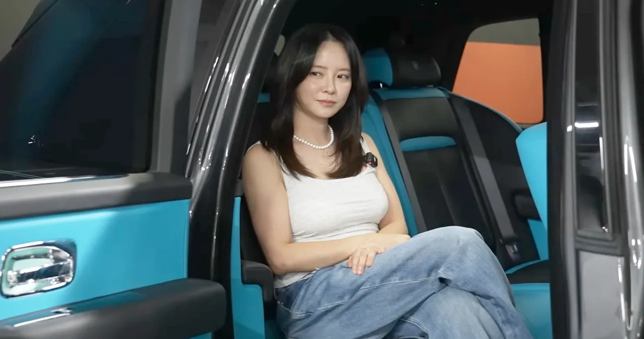 송지효가 탄 롤스로이스 컬리넌 / 유튜브 ‘지편한세상 [Jeeseokjin World]’