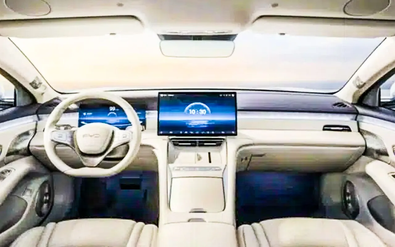 전기 세단 경쟁 관련 이미지