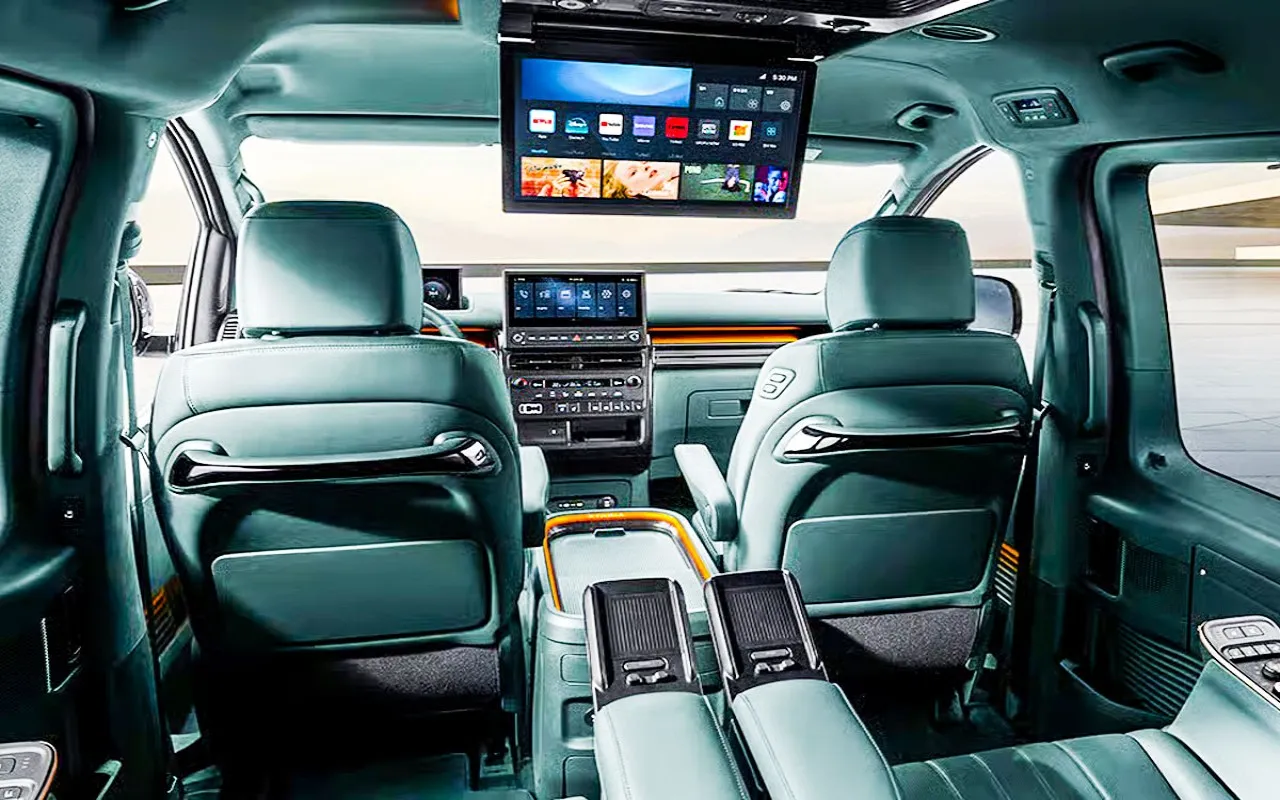 스타리아 내부 / 현대차