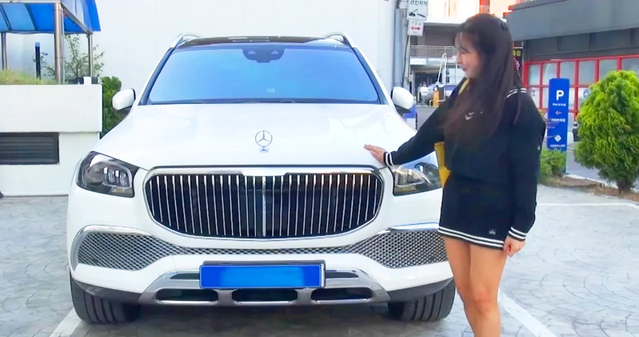 하원미와 마이바흐 GLS / 유튜브 ‘하원미 HaWonmi’