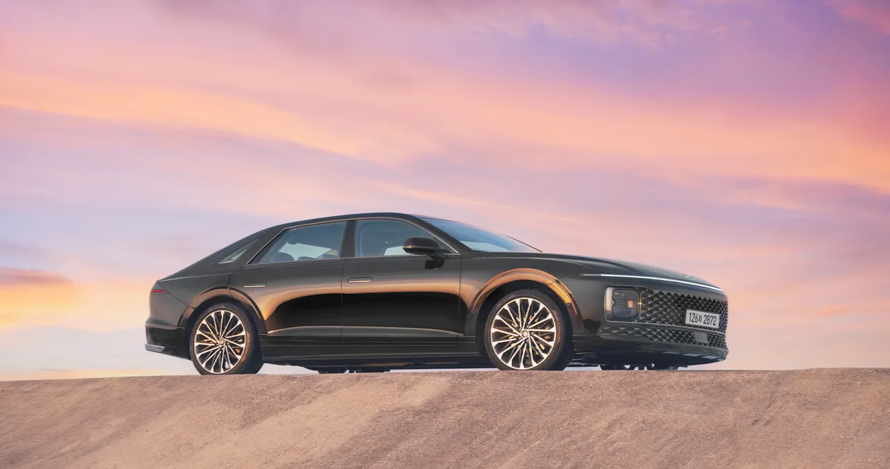 그랜저 하이브리드 / 현대자동차