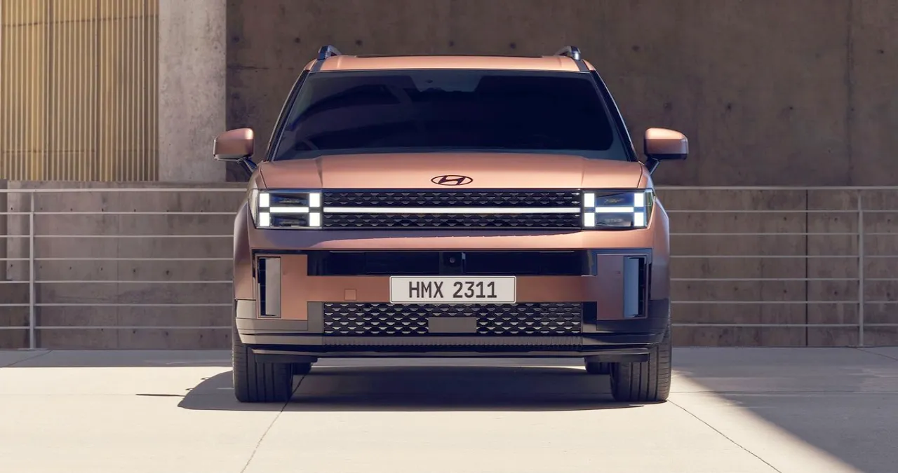 싼타페 하이브리드 / 현대자동차