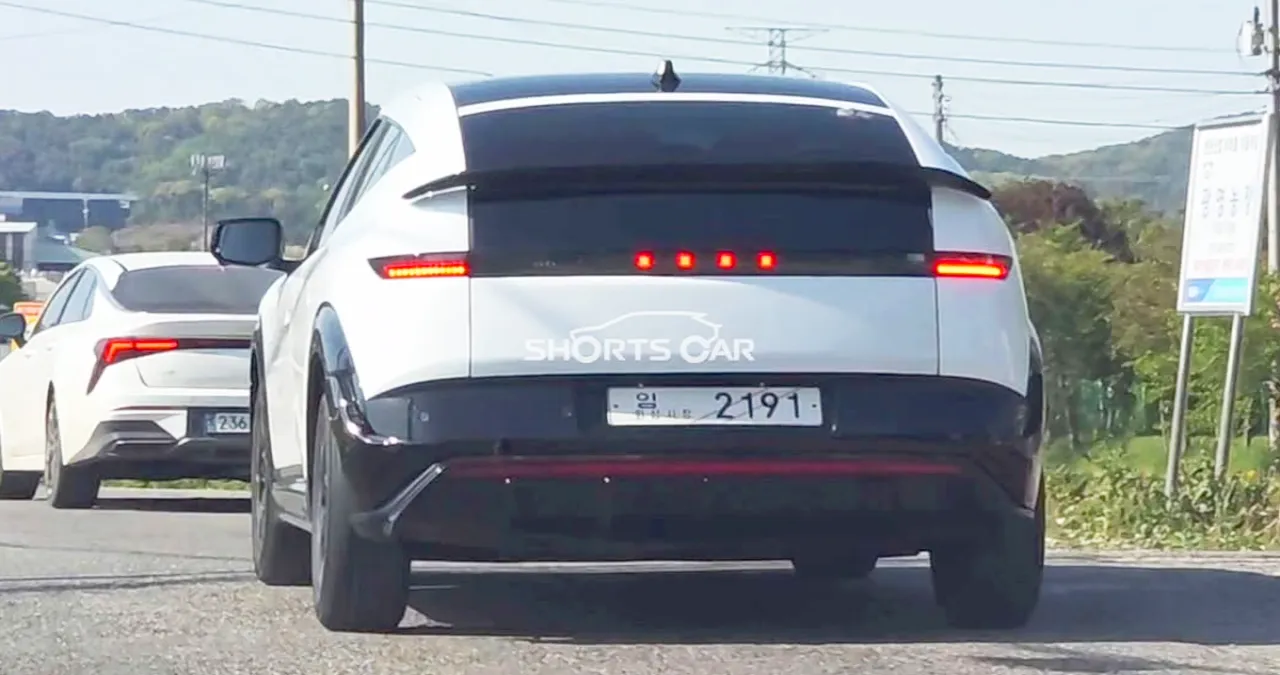 아이오닉 3 / 인스타 ‘shorts_car’