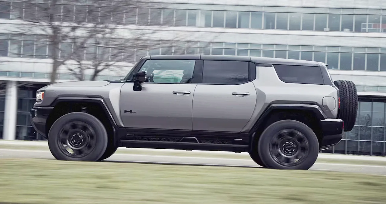 허머 EV SUV / GMC
