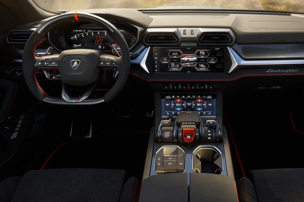 사진 참고 : Lamborghini