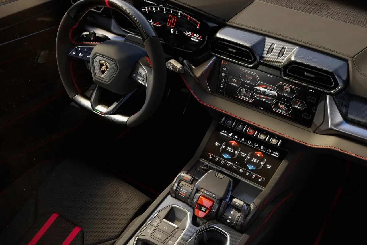 사진 참고 : Lamborghini