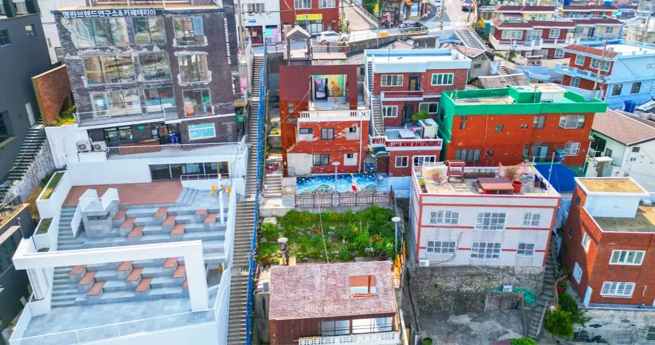 168계단 / 사진=부산 갈맷길