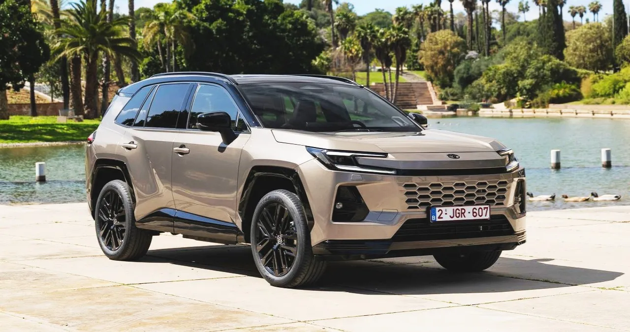 RAV4 / 토요타