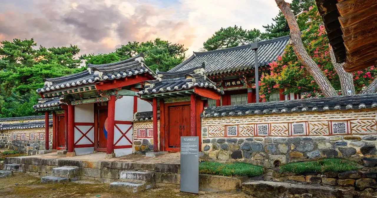 돈암서원 꽃담장 / 사진=한국관광콘텐츠랩