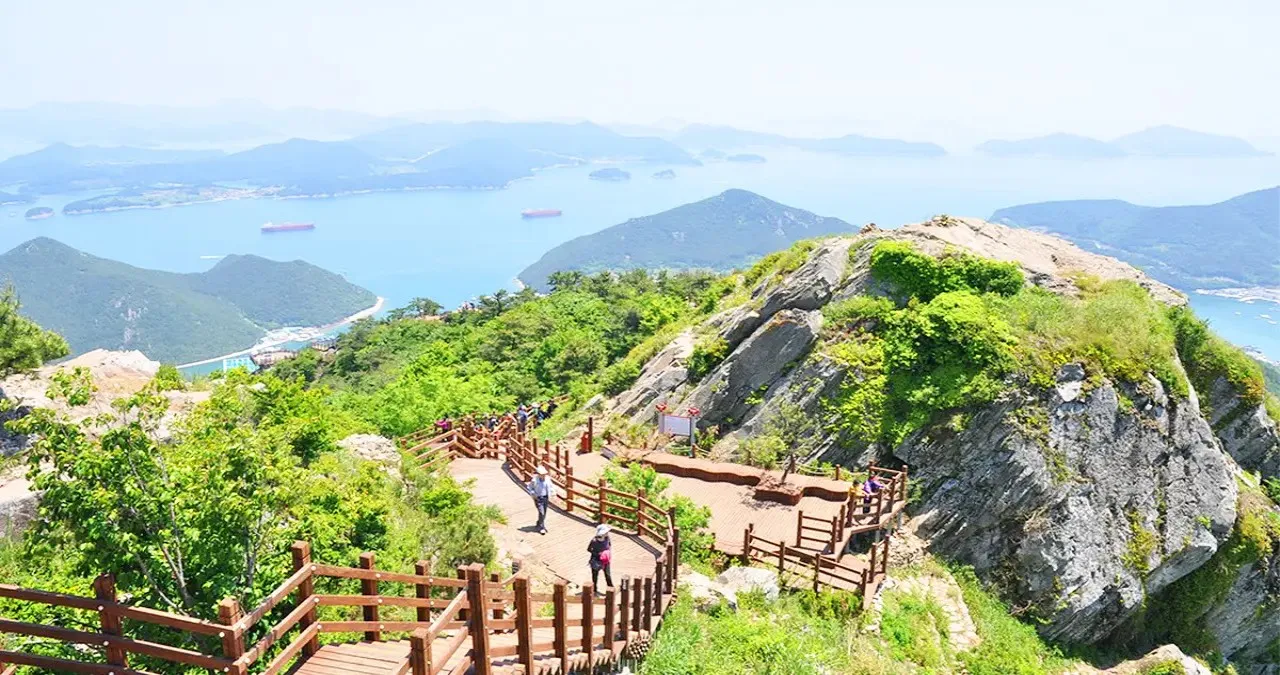 통영 미륵산 풍경 / 사진=통영U투어