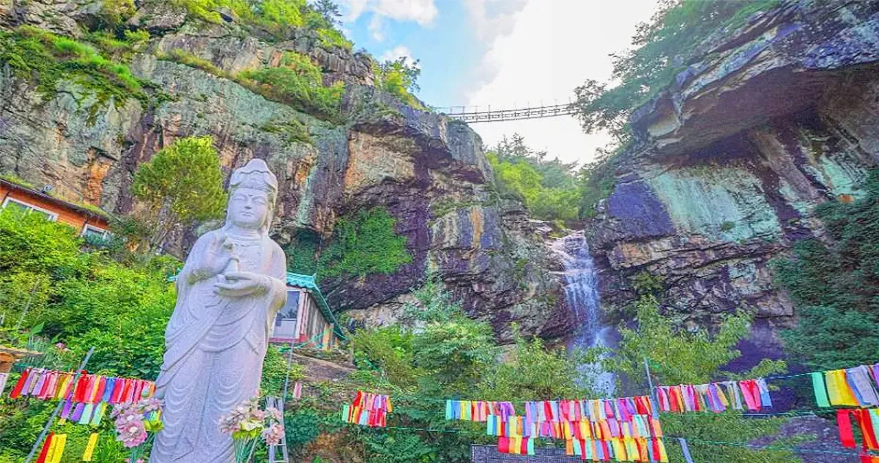 구절산 폭포암 풍경 / 사진=한국관광콘텐츠랩