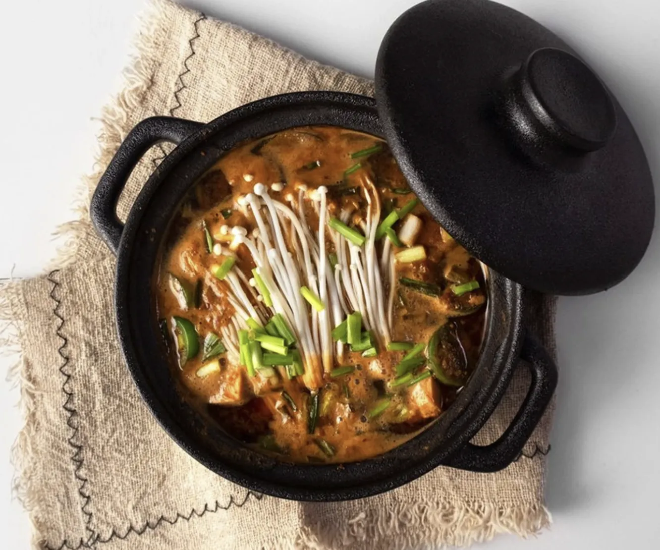 사진 : 된장찌개 / 생성형이미지