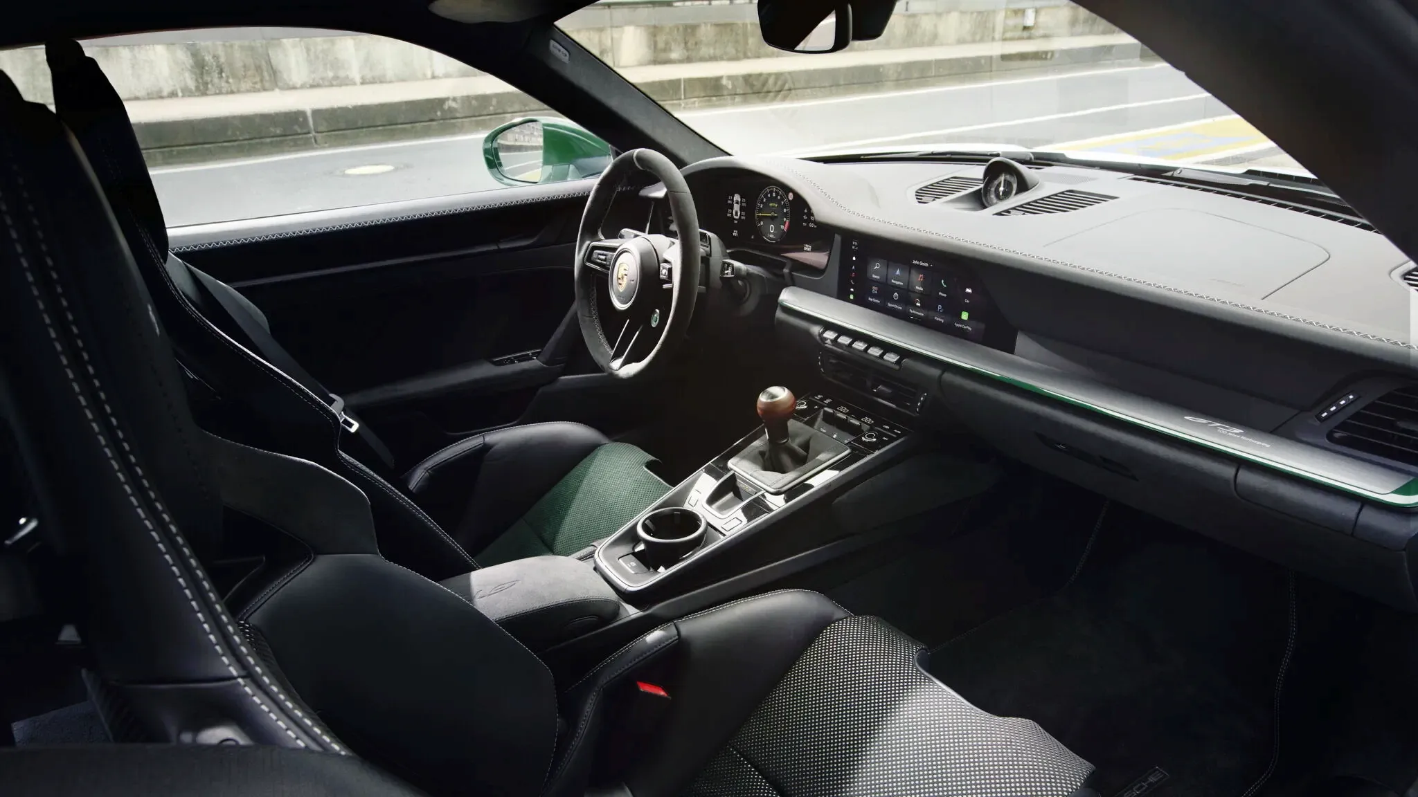 포르쉐 911 GT3 뉘르부르크링 100주년 기념 에디션 실내