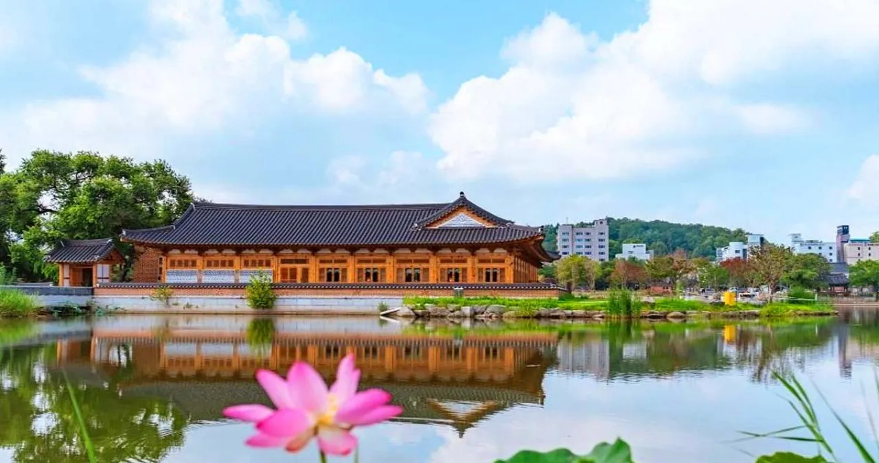 덕진공원 / 사진=한국관광콘텐츠랩
