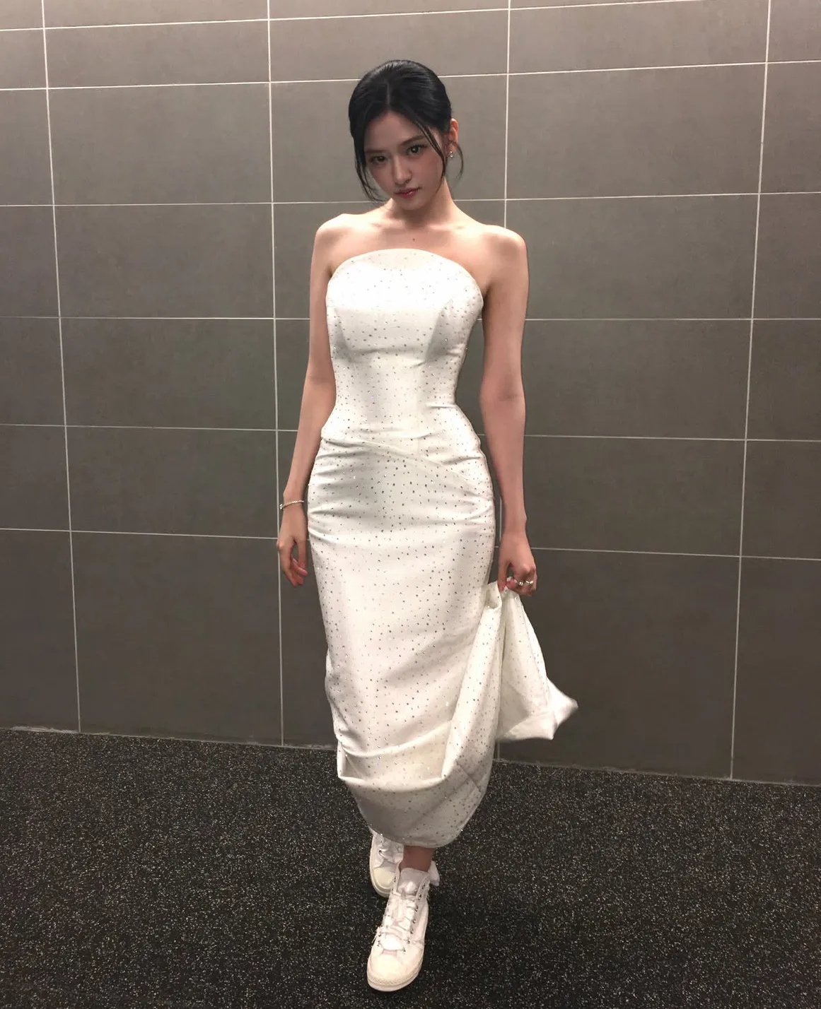 사진=안유진 인스타그램 캡처