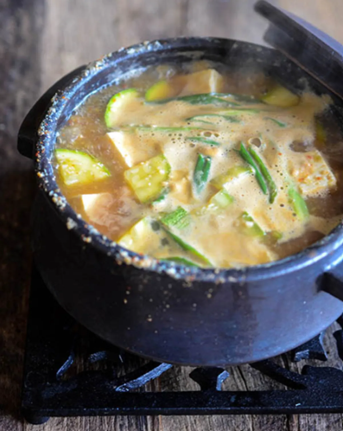 사진 : 된장찌개 / 생성형 이미지