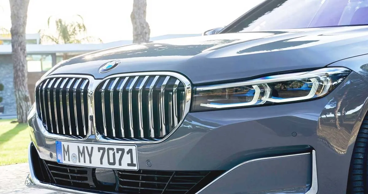 구형 7시리즈 / BMW