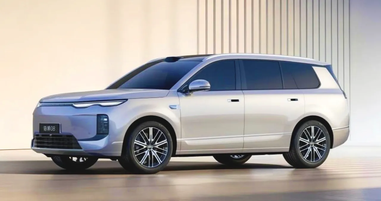 씨라이언 08 / BYD