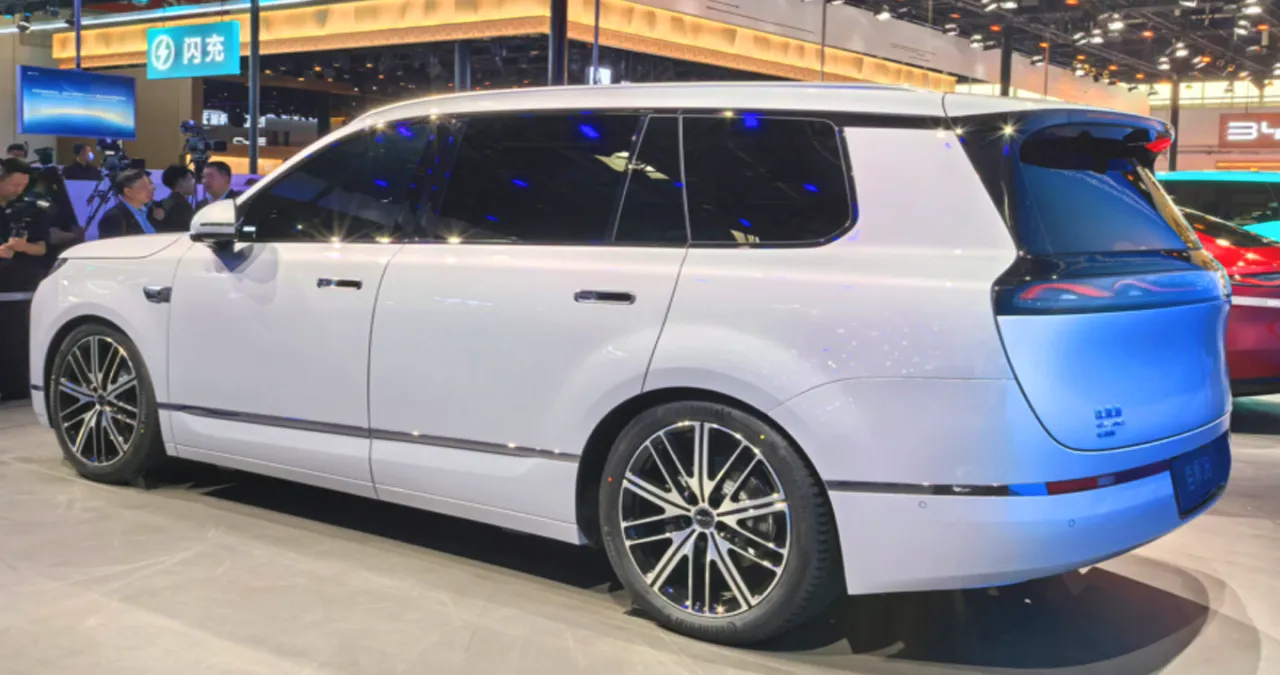 씨라이언 08 / carnewschina