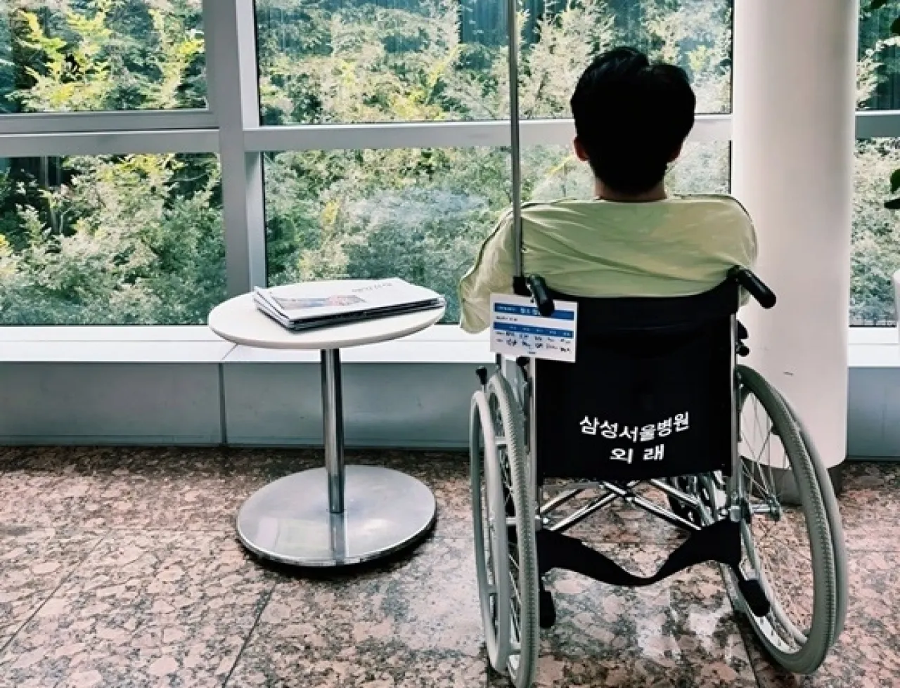 CBS 박재홍(50) 아나운서가 운동 중 갑자기 쓰러져 병원에서 뇌경색 진단을 받은 사실을 직접 알렸다.