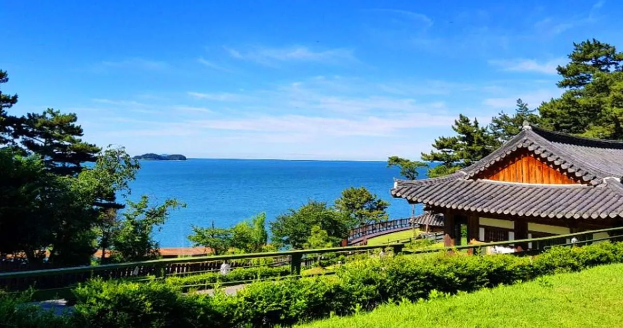 상화원 바다 전경 / 사진=한국관광콘텐츠랩