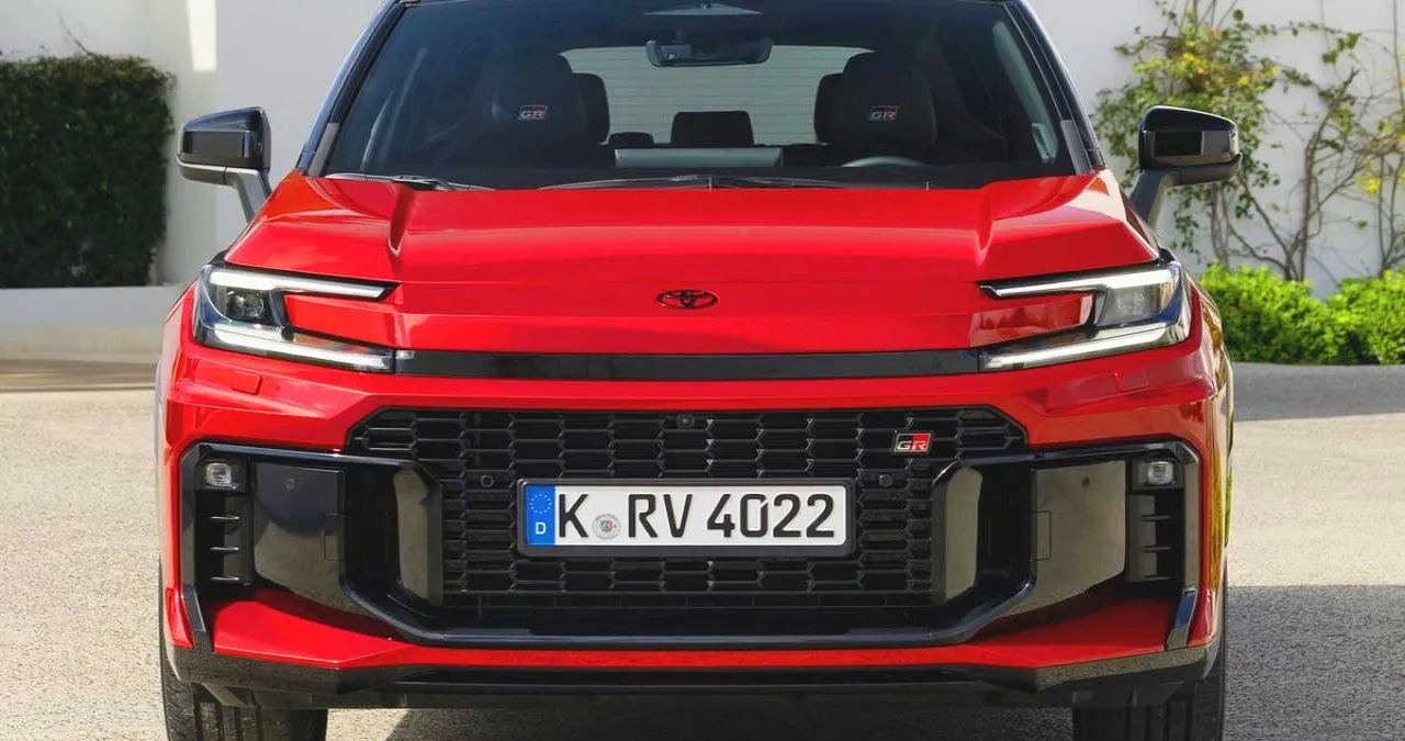 RAV4 GR 스포츠 / 토요타