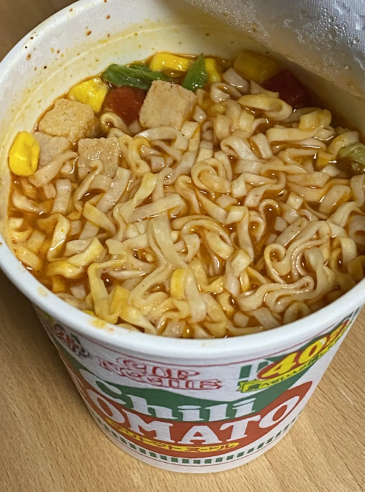 사진 : 컵라면 / 생성형 이미지