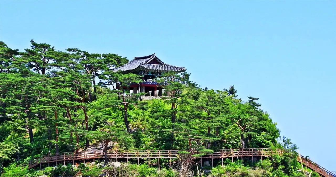 고성 청간정 경관 / 사진=고성군 문화관광