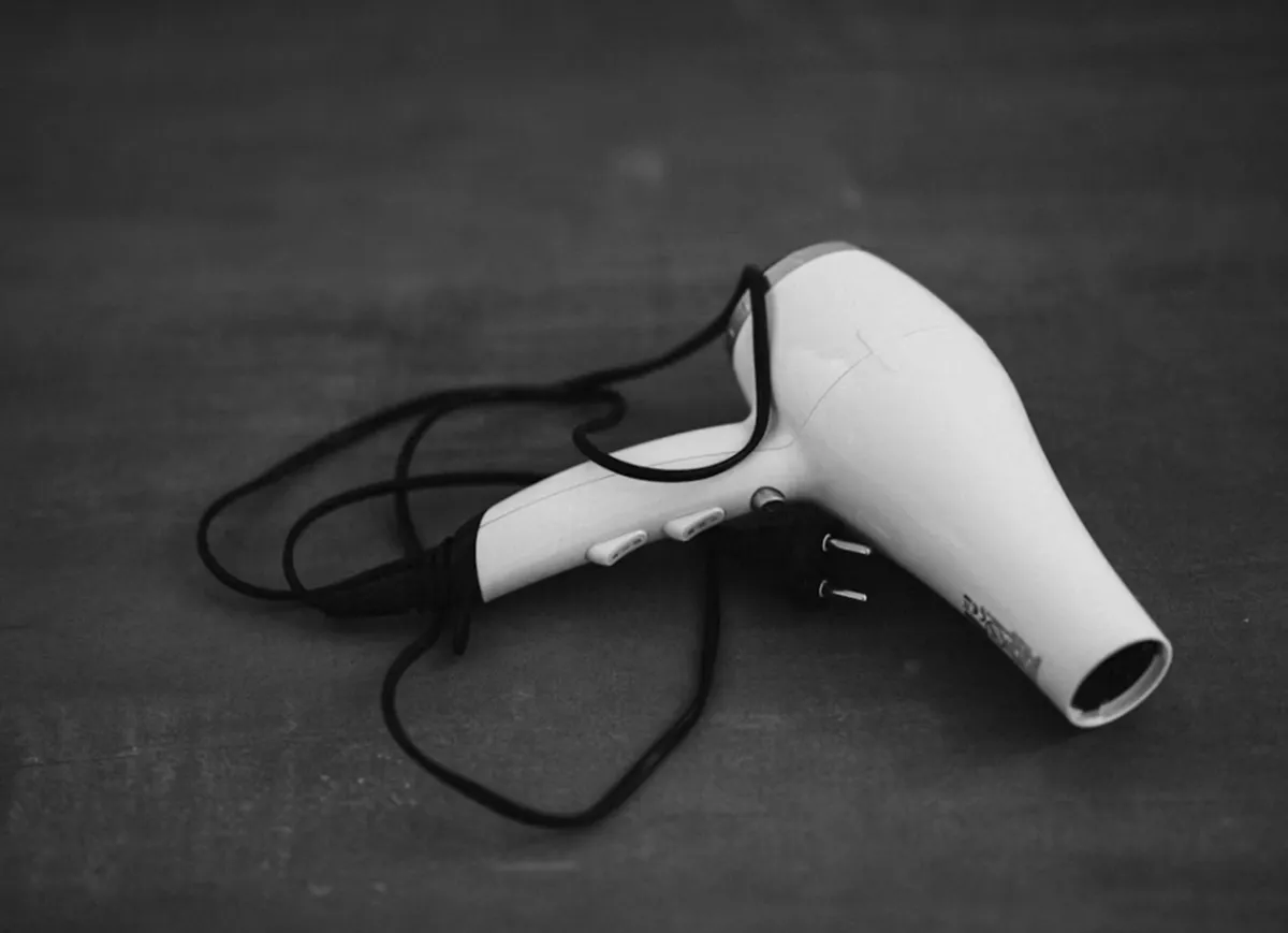 사진 : 헤어드라이어 / unspalsh.com