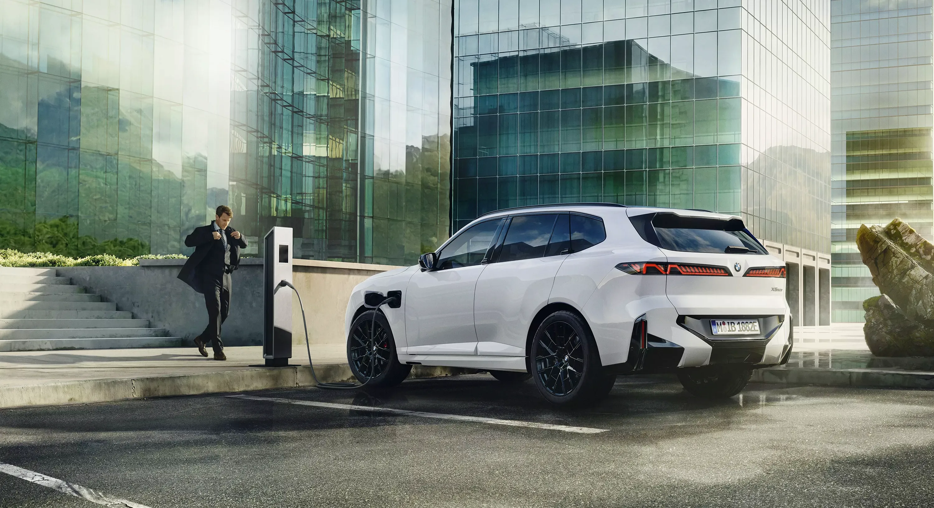 < 2027 BMW X5 풀체인지, 출처 : BMW >