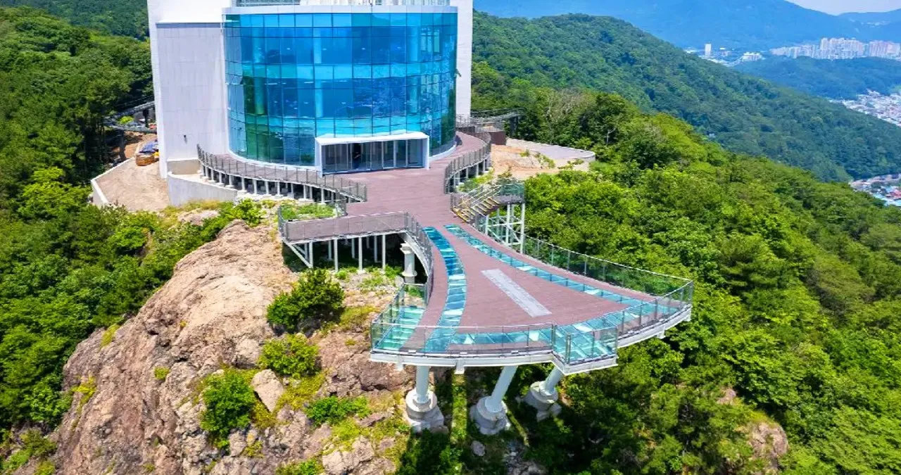 천마산 복합전망대 모습 / 사진=부산광역시 서구