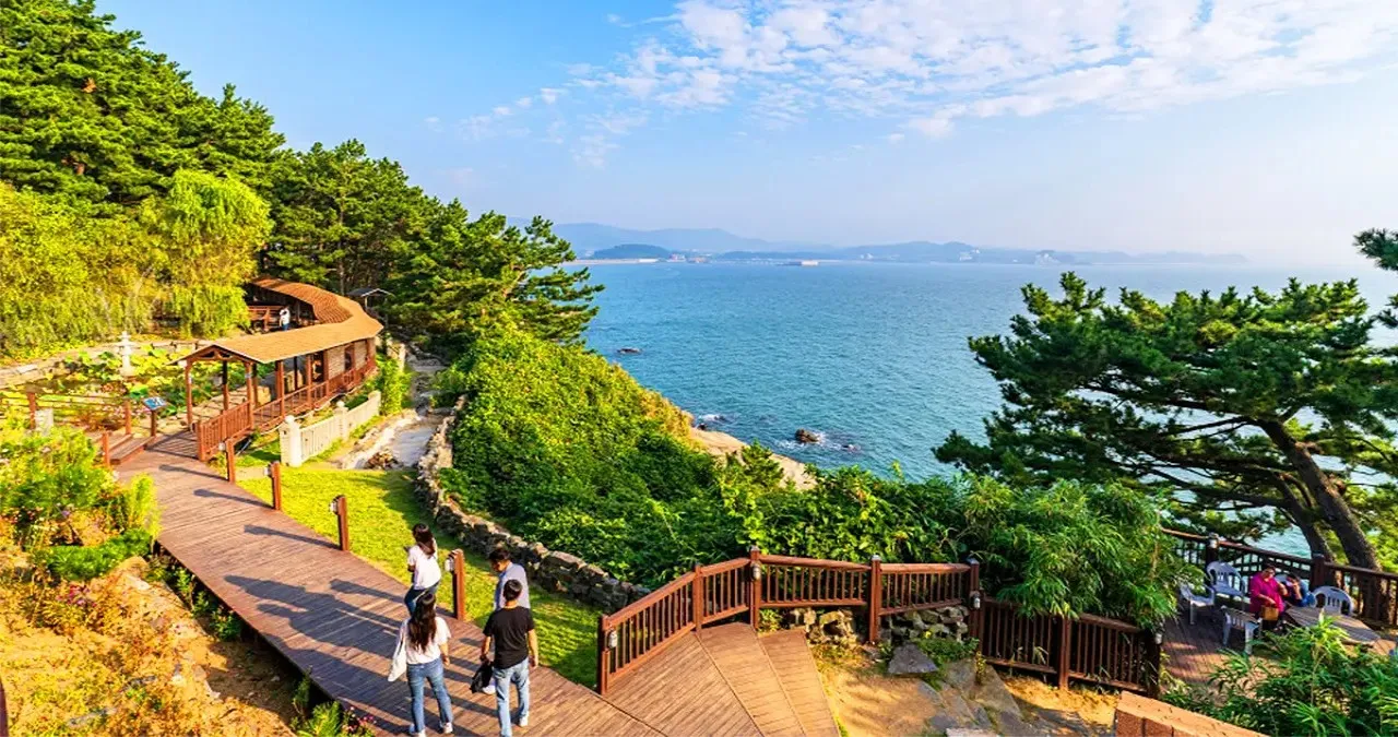 죽도 상화원 모습 / 사진=충남관광
