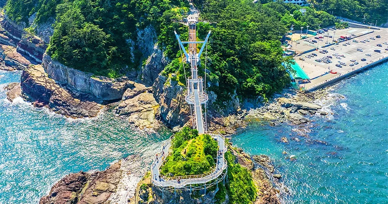 송도용궁구름다리 / 사진=부산광역시 서구 문화관광